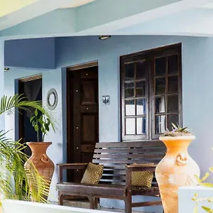 3* فندق Indigo